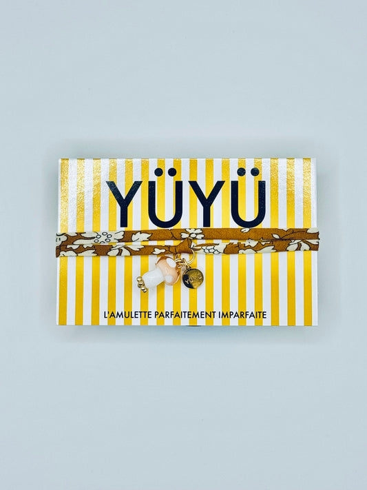 YÜYÜ amulette - champignon rose et médaille YÜYÜ