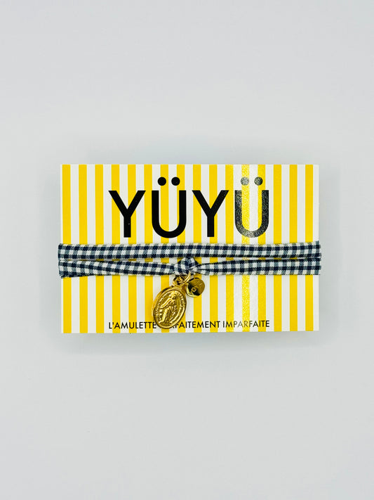 Amulette YÜYÜ - vichy bleu marine vierge et médaille YÜYÜ